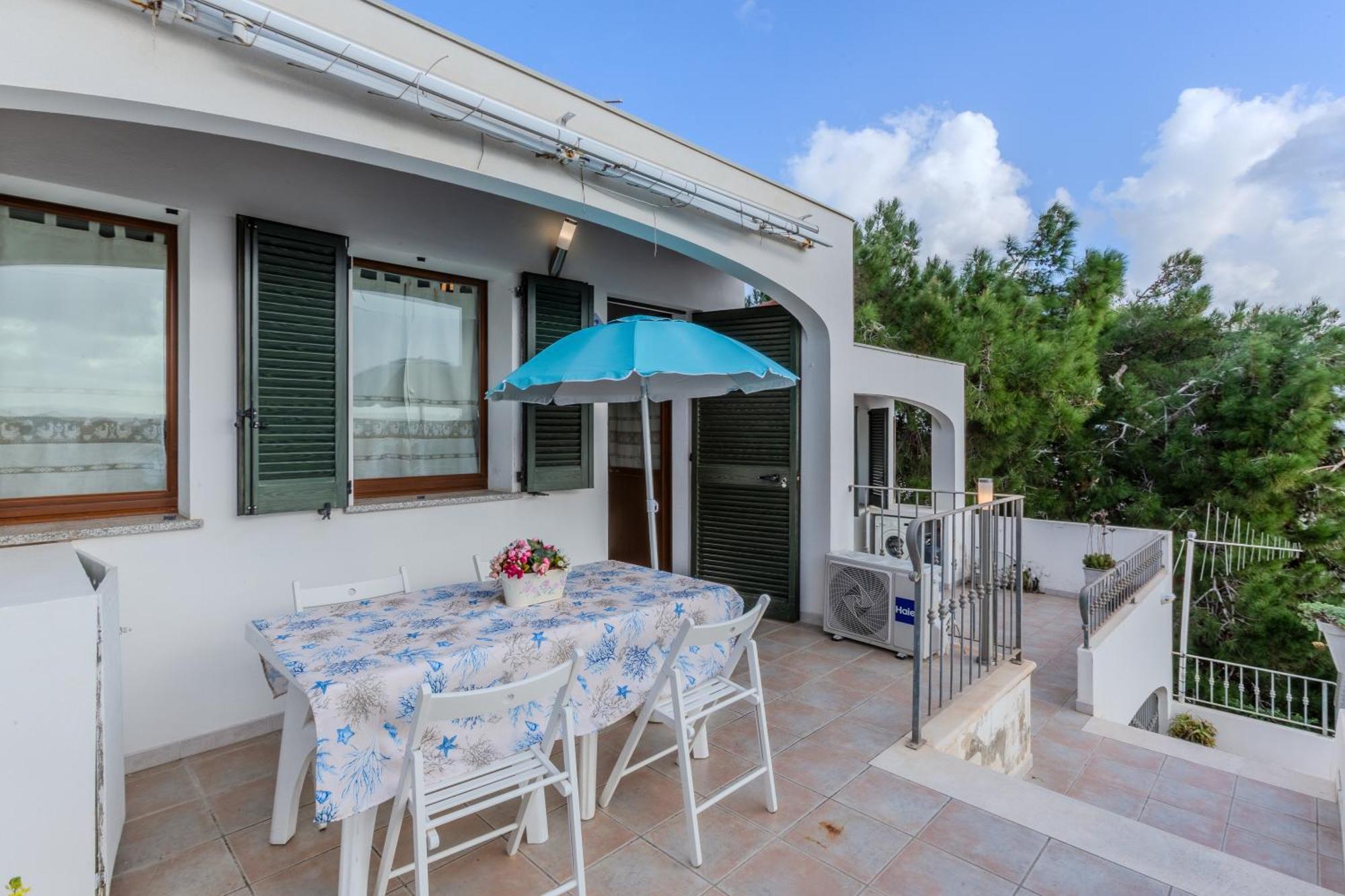 Residence Fior Di Sulcis Calasetta Exterior foto